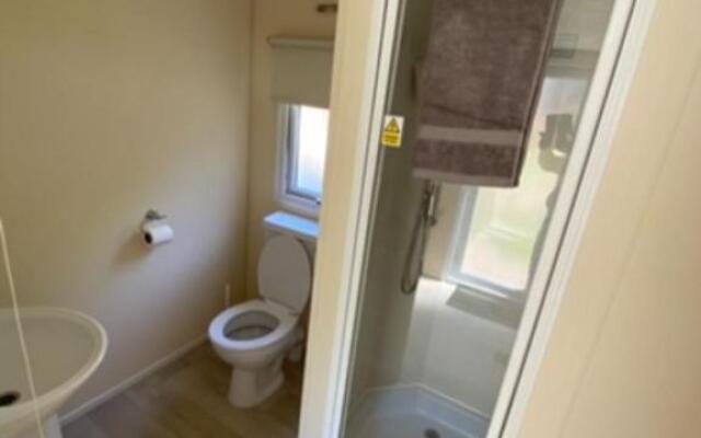 28 Oaklands