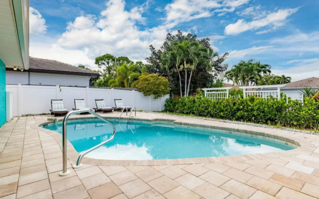 Private Pool + Sunroom Beach Escape at Manatee