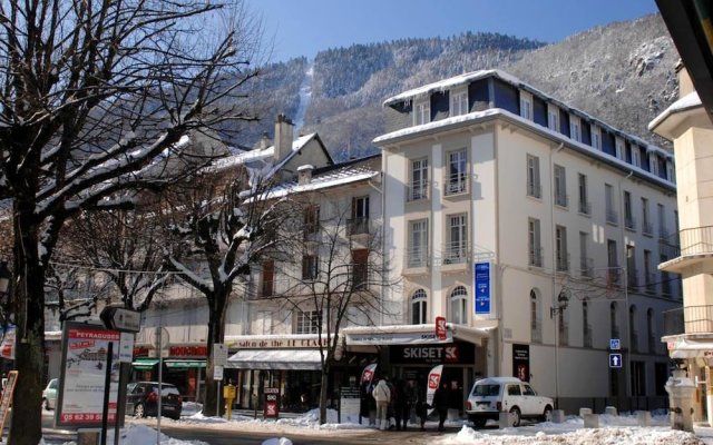 Apartment with 2 Bedrooms in Bagnères-De-Luchon - 18 Km From the Slopes
