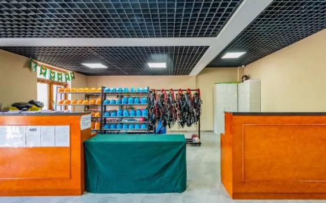 Chestnut Valley Hotel