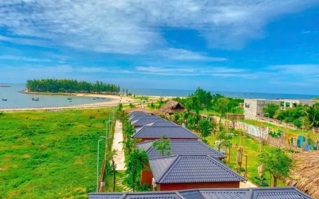 Melaka Ho Tram - Beachside Bungalows