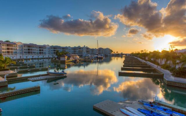 Port Ferdinand Marina & Luxury Residences