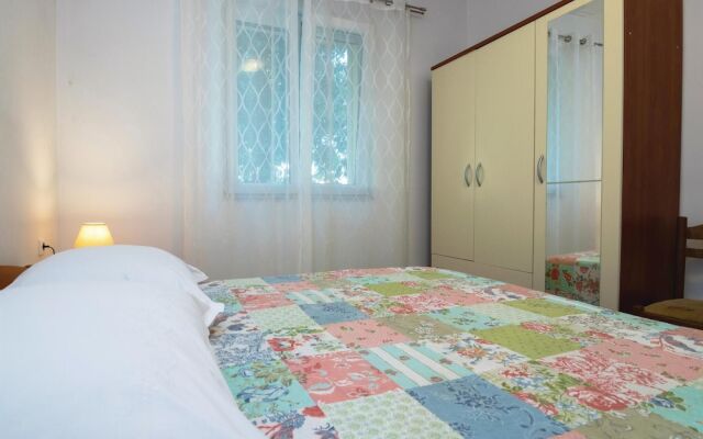 Nice Home in Kozino With 6 Bedrooms and Wifi
