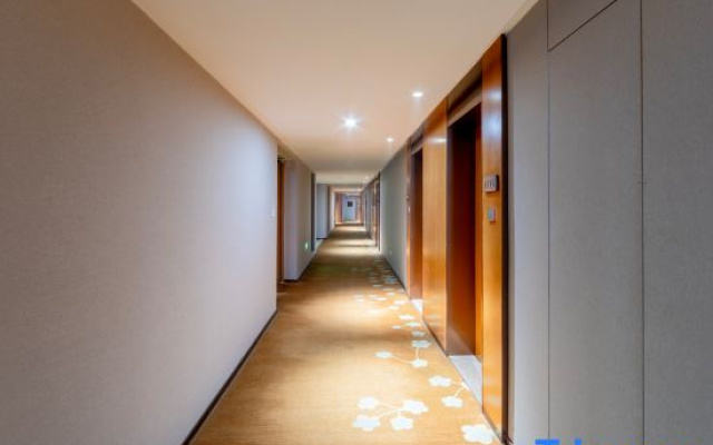 Hanting Hotel (Zhengzhou Zhongzhou Avenue)