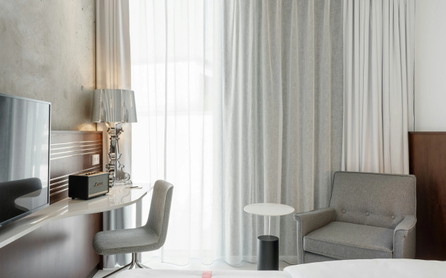 Ruby Ella Hotel Cologne by IHG