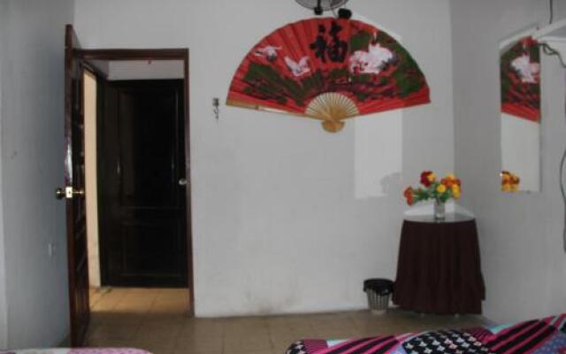 Munay Chilling House
