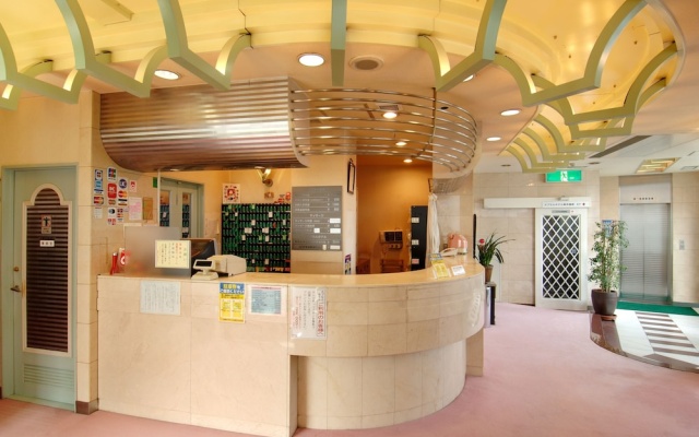Sauna Capsule Hotel Core 21 - Caters to Men – Lobby – Tokyo