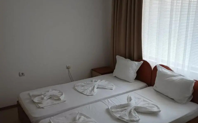 Ralitsa Guest House