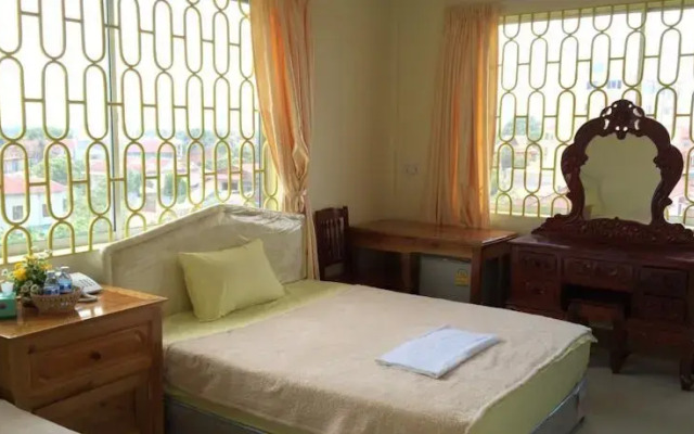 Sopheak Mongkul Saphir Hotel