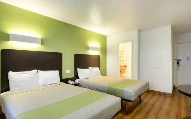 Motel 6 Santa Fe, NM - Downtown