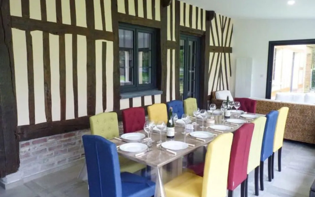 Townhouse Near Bay of Somme and Norman Beaches