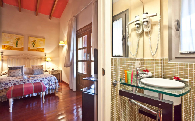 Can Jaume by Ocean Drive