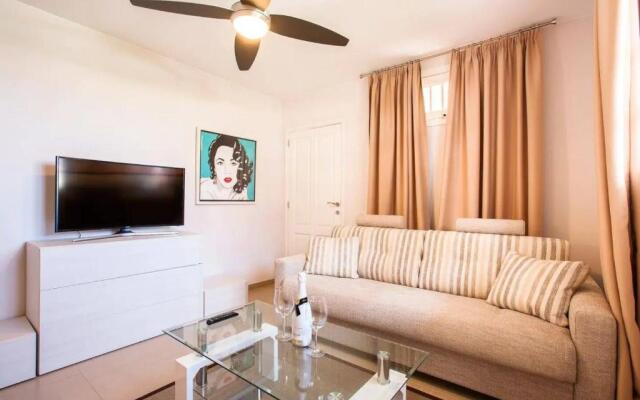 1 Bedroom Apartment for 4 people in Tenerife