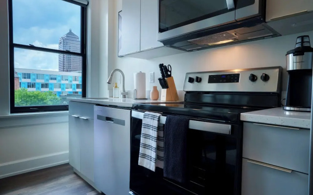 The Standard Downtown Columbus