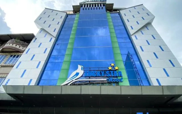 Lucky Star Hotel Near Harbour Bay Batam – Exterior – Batam