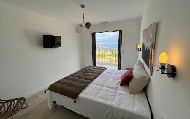 Superb Villa With Pool and sea View