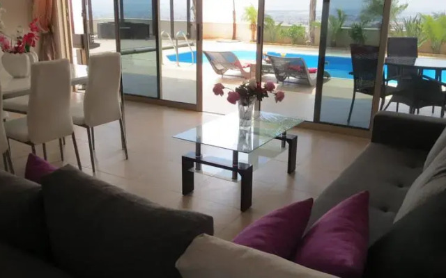 Sunset View Home