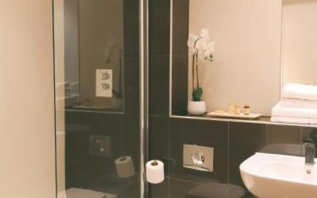 Homely Serviced Apartments - Blonk St