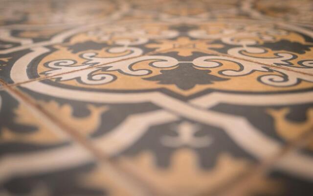 MADISON Saint Jean de Luz - Handwritten Collection