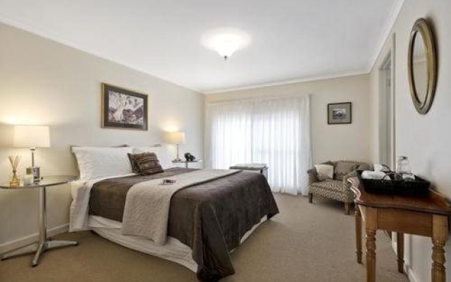Angoby's of Kyneton – Guest Rooms – Kyneton