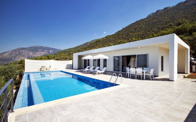 Villa Nar