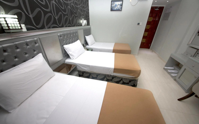 White Fort Hotel