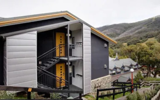 Snowgoose Apartments