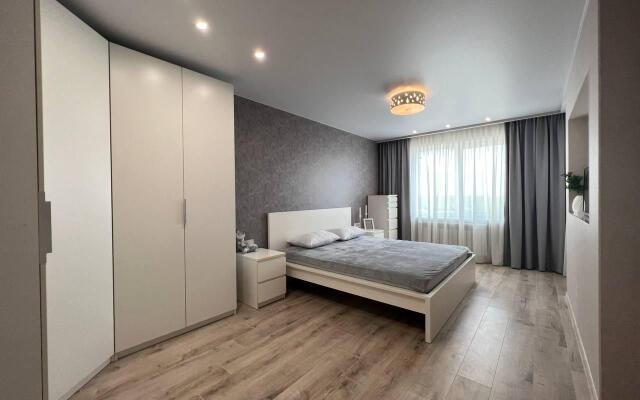 EasyRent Тухачевского,84