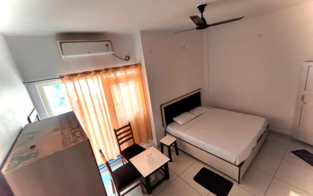 OYO 28196 Hotel Corbett Radiance