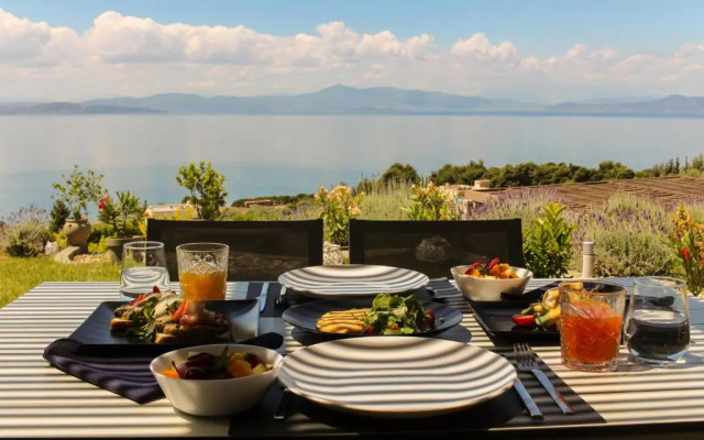 Elimnion Resort