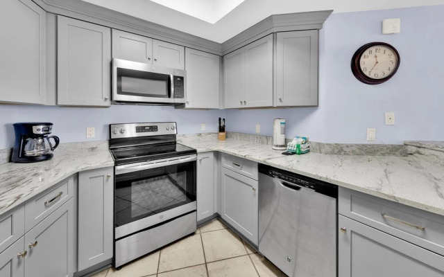 St. Maarten 402 at Silver Shells