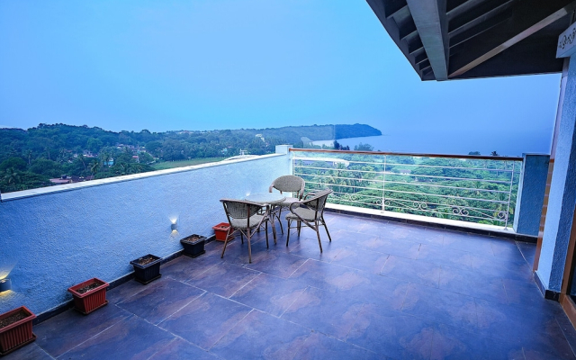 Fabhotel Prime Alekhya Suites