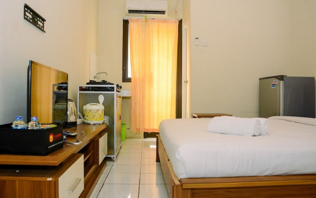 Compact Studio Room Kebagusan City Apartment