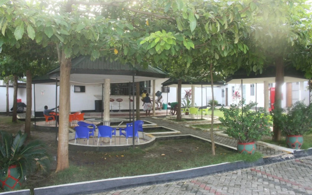 Rovvenpec Resort