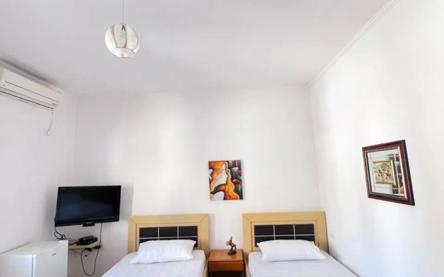 Vila Paris