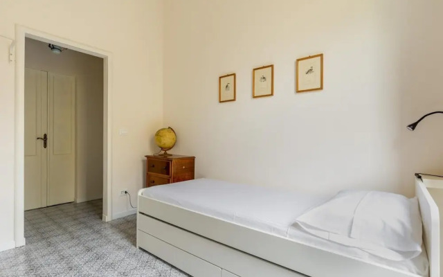 Alberti 12 - Appartamento Lydia