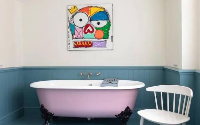 Keystone Crescent by Onefinestay