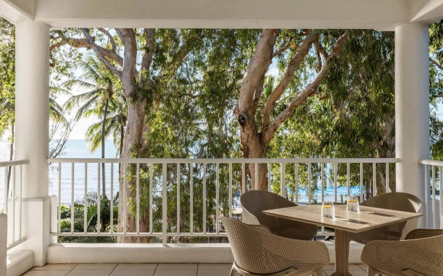 Peppers Beach Club Penthouse