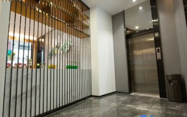Tsingple Hotel