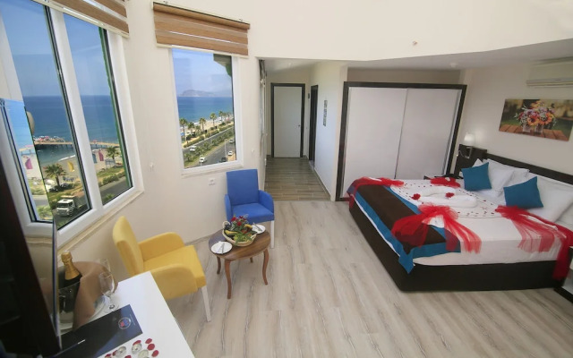 Klas More Beach Hotel