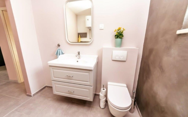 Apartment Darko 2 - 50 m from sea: A6 Sukosan, Zadar riviera