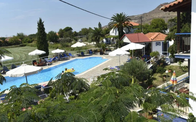 Annamaria Studios & Apartments