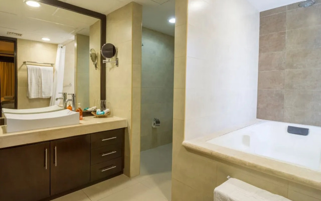 Aldea Thai with Private Pool for 6 - By Vimex