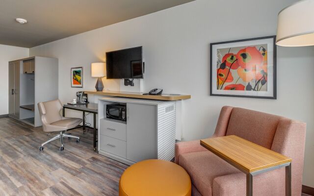 Holiday Inn & Suites Bellingham by IHG