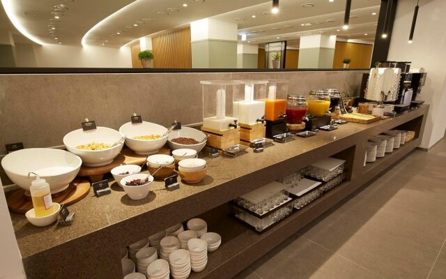 Ramada Hotel & Suites by Wyndham Gangwon Pyeongchang