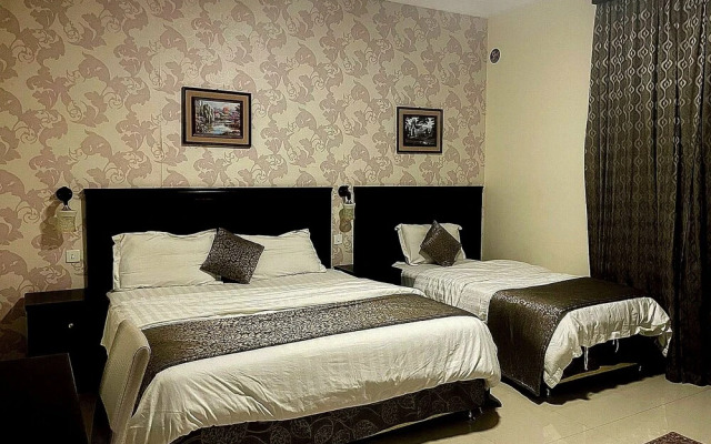 OYO 588 Sho’ab Jeddah Suites