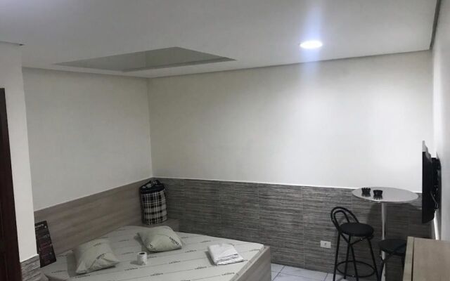 Hotel Caliente