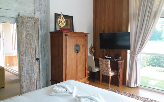 Mountain View Pool Villa Nakhonnayok