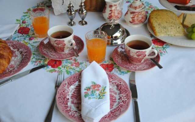 Bed & Breakfast Adrichem en Scherpenseel