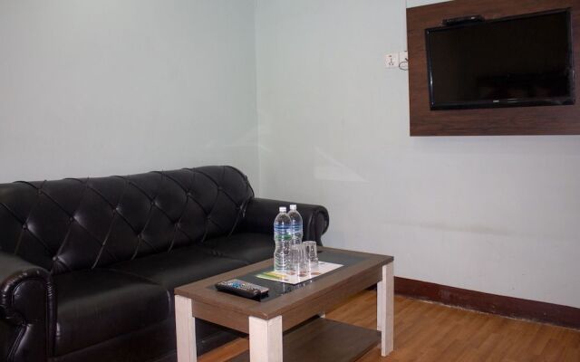 Oyo 399 Club Orchid Inn